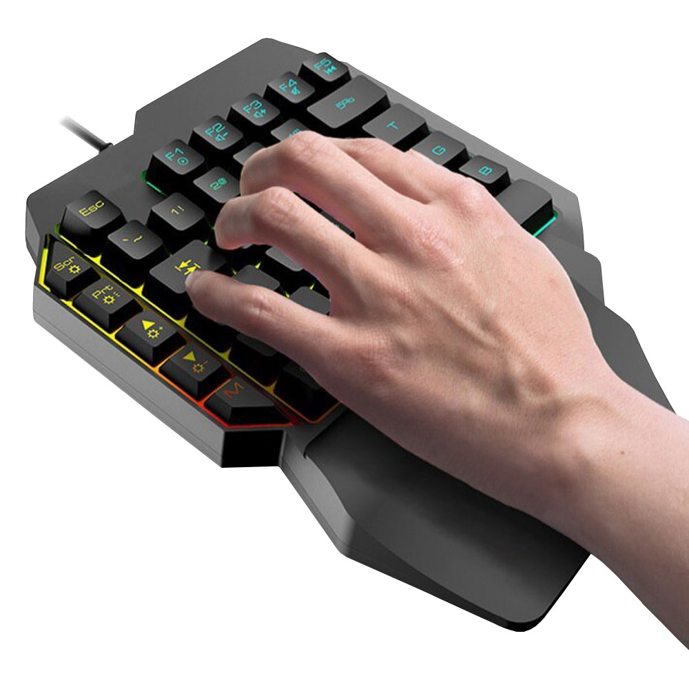 TECLADO GAMER 35 TECLAS ALAMBRICO ILUMINADO TC16