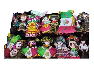 FIGURA FIESTAS PATRIAS FOMI GRANDE Lupita